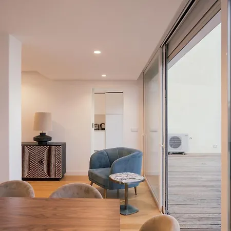 Master Deco Gem In Apartment